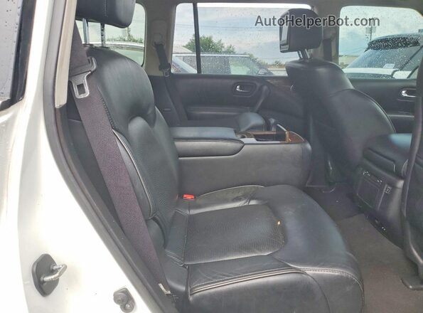 JN8AZ2NF3G9610455 2016 INFINITI QX80 White Շարժիչի բաժամունքի տեսք