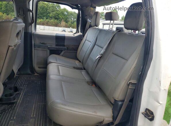 1FT7W2B64KEC13730 2019 FORD F250 White Widok wnętrza z tyłu