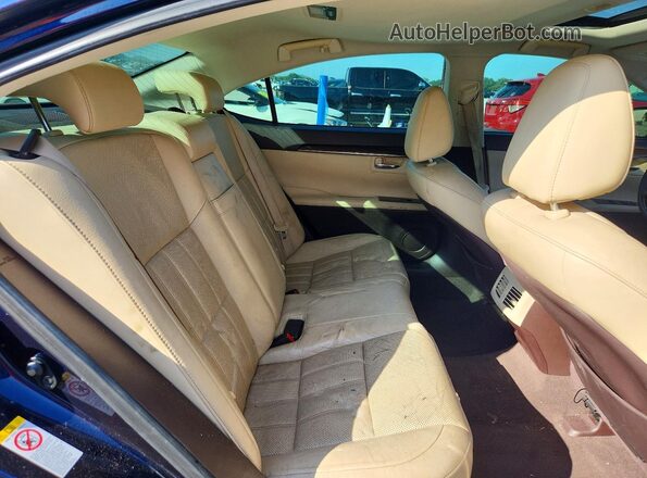 58ABK1GG8GU001626 2016 LEXUS ES Blue Widok wnętrza z tyłu