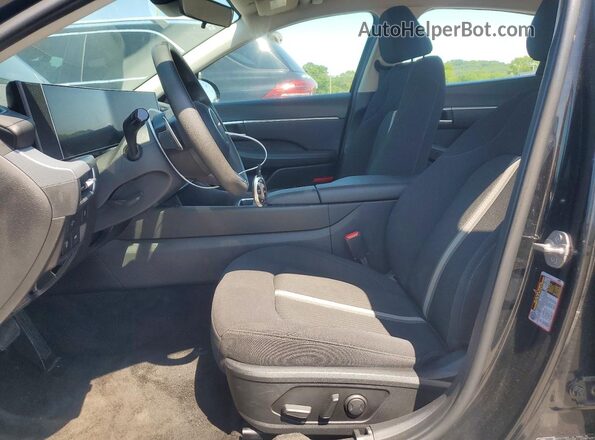 KMHL64JA9RA399133 2024 HYUNDAI SONATA Черный Вид панели приборов