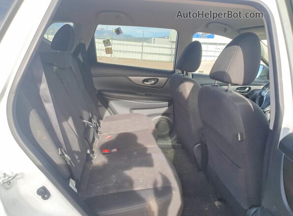 KNMAT2MVXGP657175 2016 NISSAN ROGUE White Սալոնի հետևի տեսք