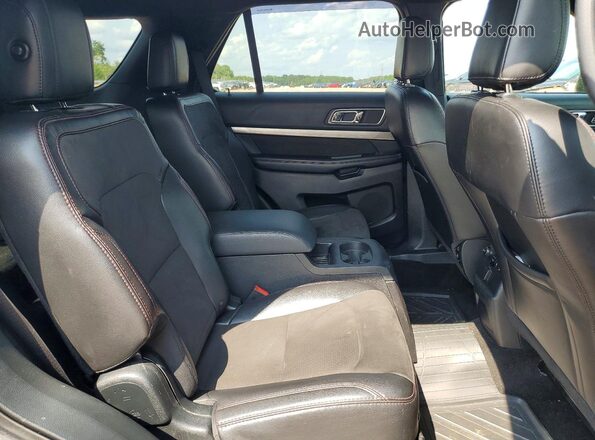 1FM5K7D80JGB62837 2018 FORD EXPLORER Charcoal ძრავის განყოფილების ხედი