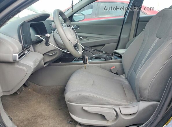 KMHLL4DG7SU889907 2025 HYUNDAI ELANTRA Black Առջևի վահանակի տեսք