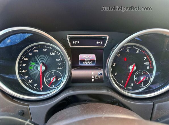 4JGDA5HB6JB198327 2018 MERCEDES-BENZ GLE-CLASS White ხელსაწყოთა პანელის ხედი
