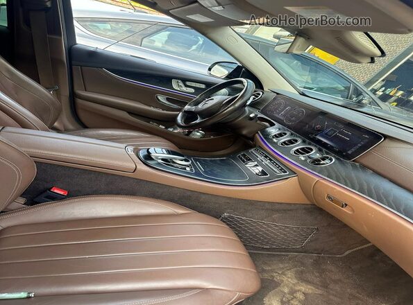 WDDZF6GB4JA353567 2018 MERCEDES-BENZ E-CLASS Зеленый Вид сзади
