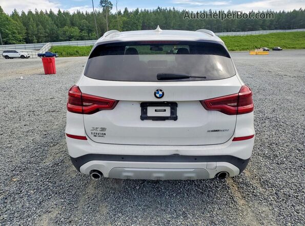 5UXTR7C54KLF25522 2019 BMW X3 Белый Вид салона спереди