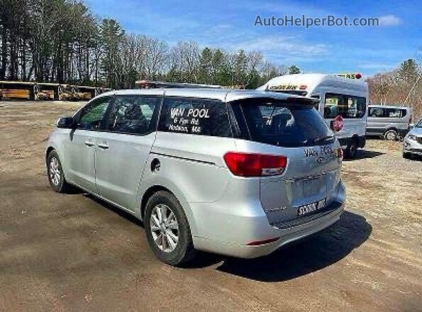 KNDMA5C1XJ6403384 2018 KIA SEDONA Silver უკანა მარჯვენა