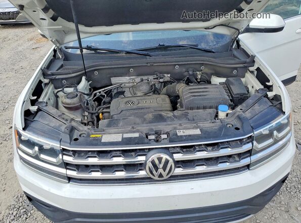 1V2DP2CA0JC600402 2018 VOLKSWAGEN ATLAS White Vista de la etiqueta del VIN