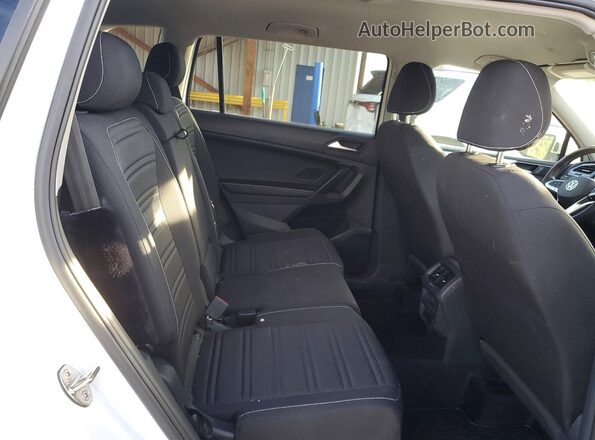 3VVFB7AX5RM173419 2024 VOLKSWAGEN TIGUAN White Вид задньої частини салону