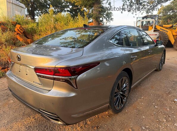 JTHB5LFF7J5003830 2018 LEXUS LS500 Серебряный Вид спереди