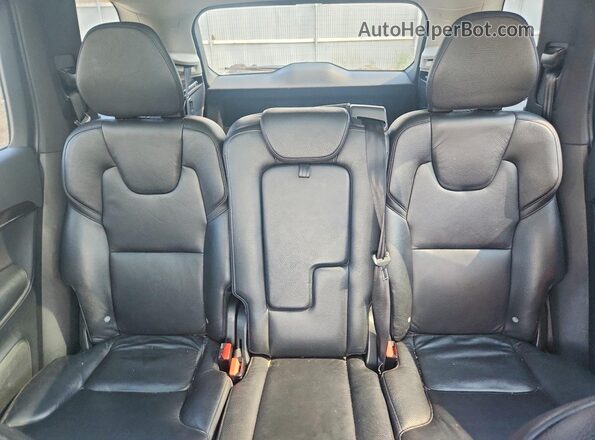 YV4A22PKXG1053923 2016 VOLVO XC90 Gold Вид задньої частини салону