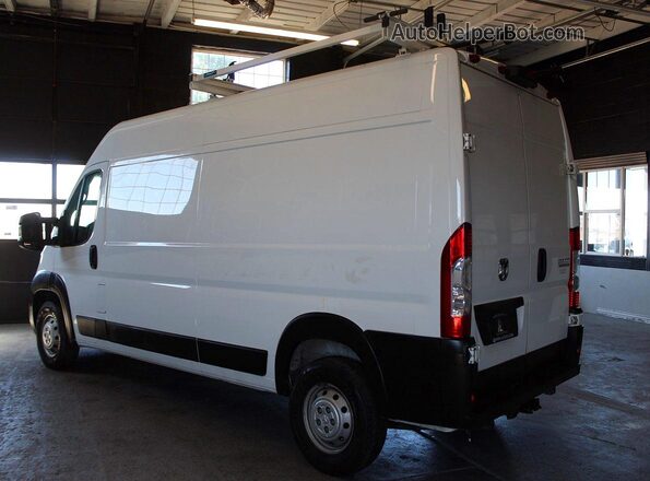 3C6MRVHG4PE556908 2023 RAM PROMASTER White Vista frontal