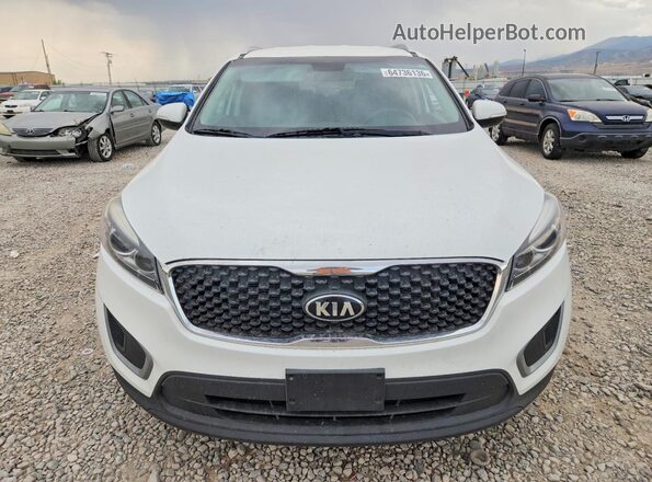 5XYPGDA51GG134399 2016 KIA SORENTO White Вид ззаду