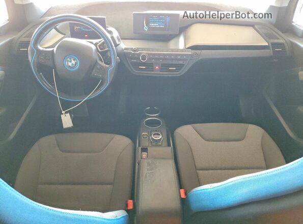 WBY1Z6C36HV949911 2017 BMW I SERIES Silver Սարքավորումների վահանակի տեսք