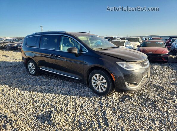 2C4RC1BG4KR650473 2019 CHRYSLER PACIFICA Черный Вид спереди