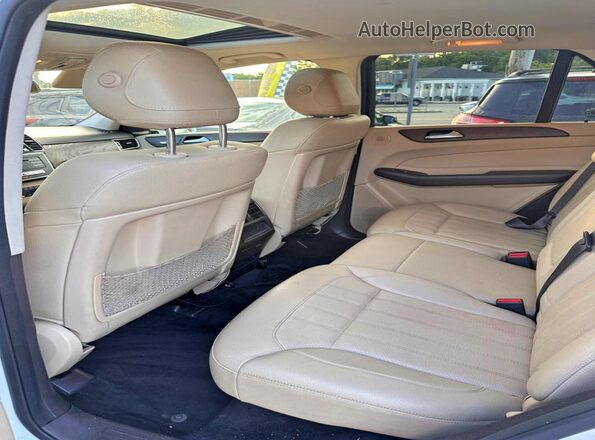 4JGDA5HB6JB198327 2018 MERCEDES-BENZ GLE-CLASS White წინა სალონის ხედი