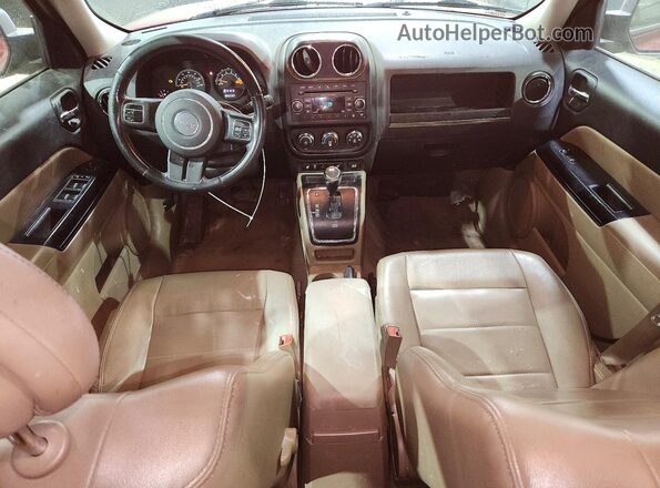 1C4NJRFBXHD179250 2017 JEEP PATRIOT Maroon Vista del cuadro de instrumentos