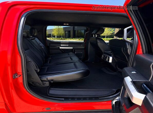 1FTEW1E43KKF31769 2019 FORD F150 Red Vista interior delantera