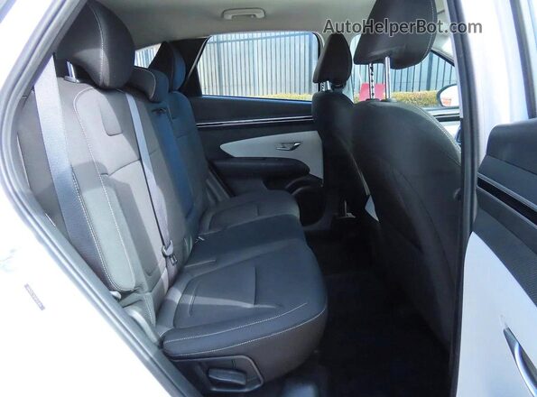5NMJACDE5RH323076 2024 HYUNDAI TUCSON Белый Вид салона спереди