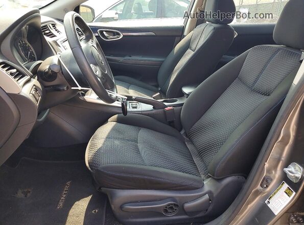 3N1AB7AP0HY205759 2017 NISSAN SENTRA Gray Widok deski rozdzielczej