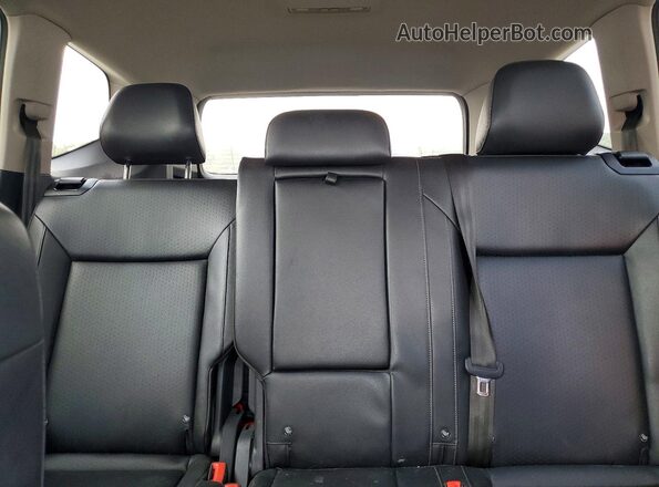 1V2DP2CA0JC600402 2018 VOLKSWAGEN ATLAS White Vista interior trasera