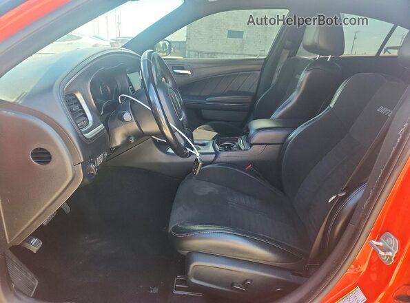 2C3CDXGJ5NH208925 2022 DODGE CHARGER Orange Widok deski rozdzielczej