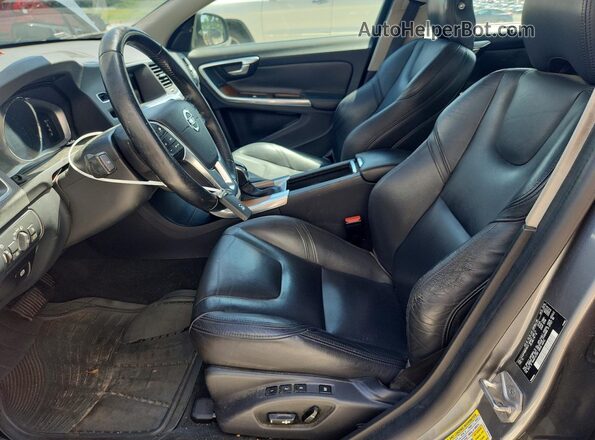 LYV402FM8GB110539 2016 VOLVO S60 Gray Vista del salpicadero