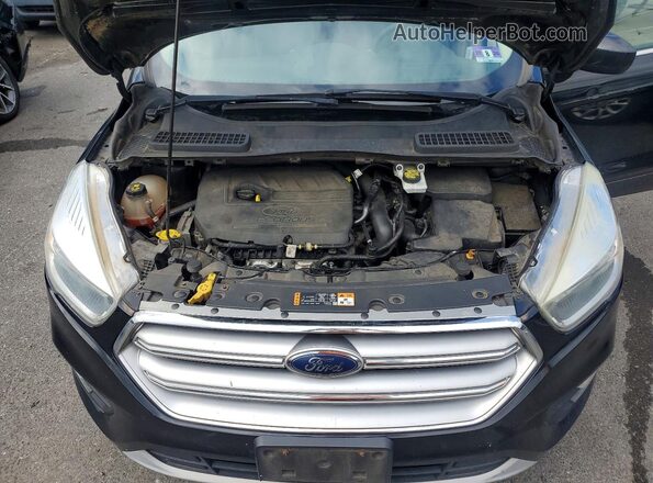 1FMCU0GD9HUD81308 2017 FORD ESCAPE Black Вид підкапотного простору