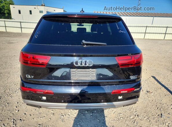 WA1LAAF72HD018230 2017 AUDI Q7 Black Вид салону спереду
