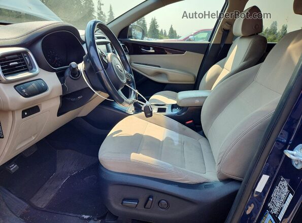 5XYPGDA34JG343643 2018 KIA SORENTO Blue Dashboard view