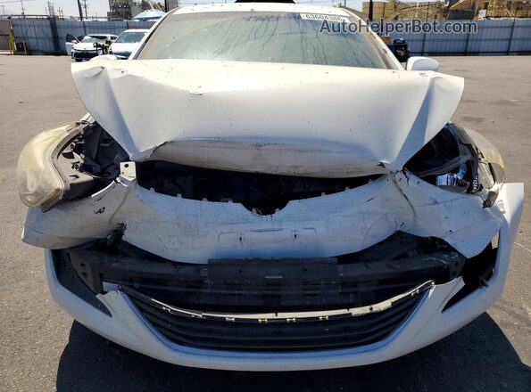5NPDH4AE9GH772022 2016 HYUNDAI ELANTRA Белый Вид сзади