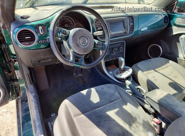 3VW5DAAT0JM502351 2018 VOLKSWAGEN BEETLE Green Widok zestawu wskaźników