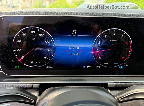 4JGFB4FB8SB283111 2025 MERCEDES-BENZ GLE Black Vista del cuadro de instrumentos