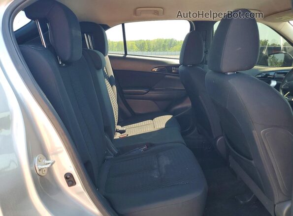 JA4AS3AA6JZ066213 2018 MITSUBISHI ECLIPSE Silver Engine compartment view