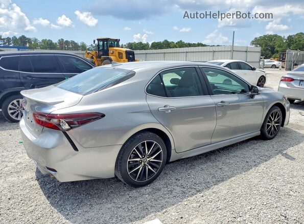 4T1G11AK8PU727886 2023 TOYOTA CAMRY Silver წინა მარჯვენა