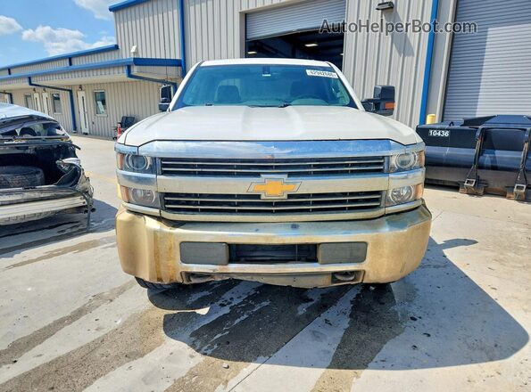 1GC1KUEG0JF117507 2018 CHEVROLET SILVERADO White Вид ззаду