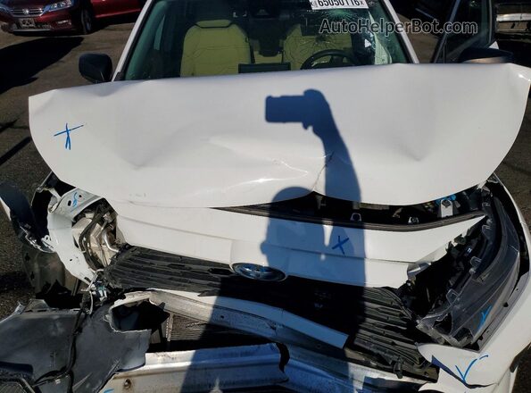 4T3LWRFV6NU081107 2022 TOYOTA RAV4 White VIN კოდის სტიკერის ხედი