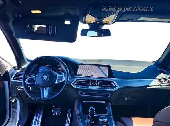 5UXCR6C57KLL23121 2019 BMW X5 White Սարքավորումների վահանակի տեսք
