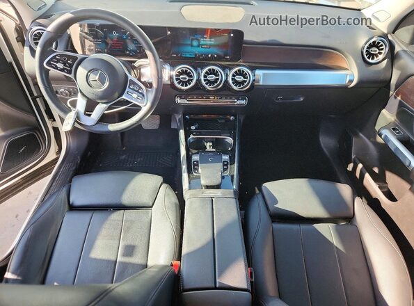 WDC4M4GB7LW011528 2020 MERCEDES-BENZ GLB-CLASS White Vista del cuadro de instrumentos
