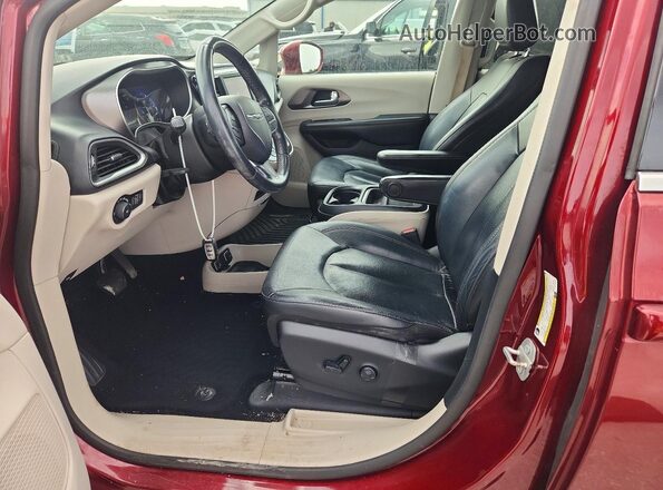 2C4RC1BGXLR124088 2020 CHRYSLER PACIFICA Красный Вид панели приборов