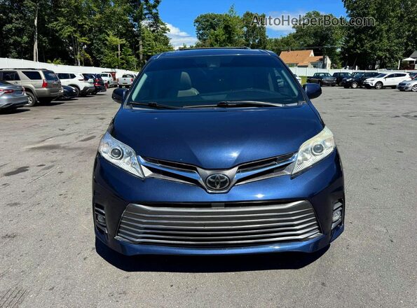 5TDYZ3DC4JS950391 2018 TOYOTA SIENNA Blue Widok wnętrza z przodu