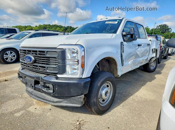 1FT7W2BA9TED50104 2026 FORD F250 White Trasero izquierdo