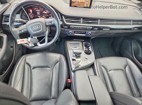 WA1VAAF78JD054762 2018 AUDI Q7 Gray ხელსაწყოთა პანელის ხედი