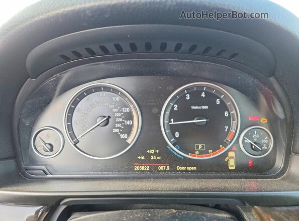 WBA5A5C55GD526437 2016 BMW 5 SERIES Gray Widok tylnych siedzeń