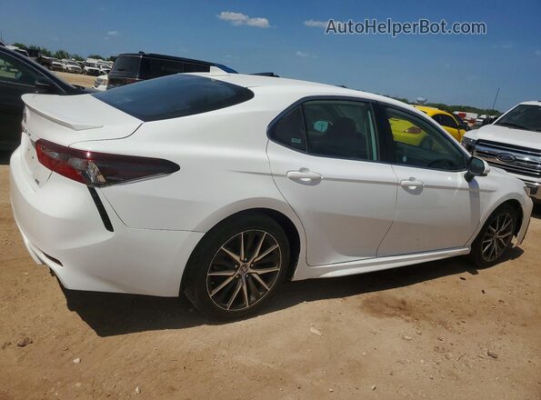 4T1G11AK1MU579205 2021 TOYOTA CAMRY Белый Передняя правая четверть