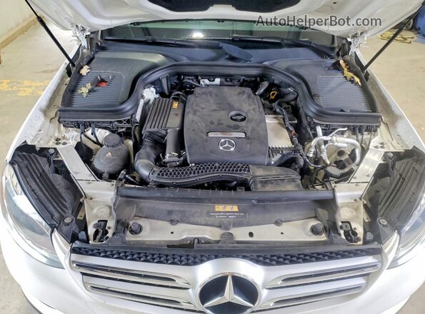 WDC0G4KB6JV090982 2018 MERCEDES-BENZ GLC-CLASS White Widok naklejki z numerem VIN