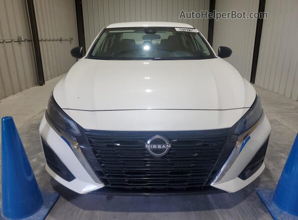 1N4BL4DV6SN306144 2025 NISSAN ALTIMA White Панорамний вид салону 360°
