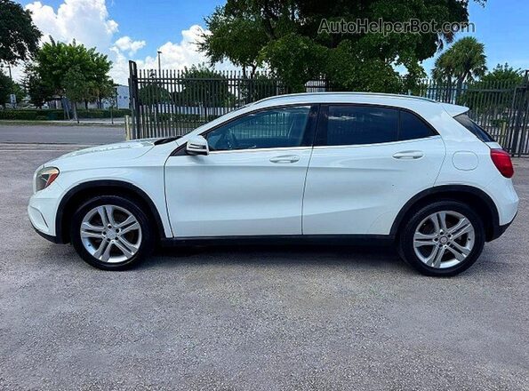 WDCTG4EB2HJ346674 2017 MERCEDES-BENZ GLA-CLASS White Vista de la etiqueta del VIN