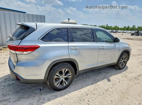 5TDZARFH7KS054577 2019 TOYOTA HIGHLANDER Silver Front right