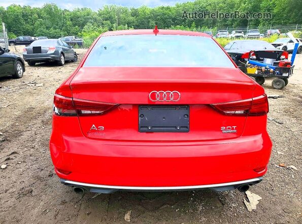 WAUB8GFFXJ1072533 2018 AUDI A3 Red Вид салону спереду